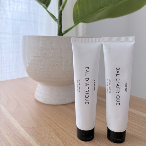 2/$50 travel minis - Byredo Bal D’Afrique Body Wash & Body Lotion - Picture 1 of 1